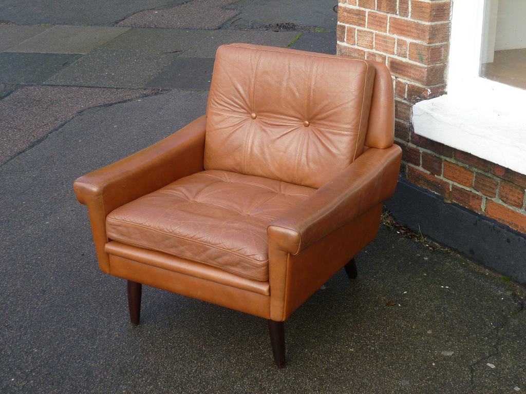 Skipper Danish leather armchair