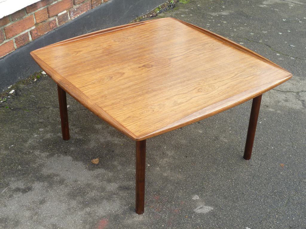 Grete Jalk rosewood coffee table model G J 108