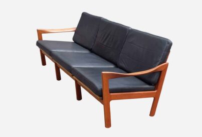 Illum Wikkelso three seat sofa produced by Eilersen, Denmark c1960